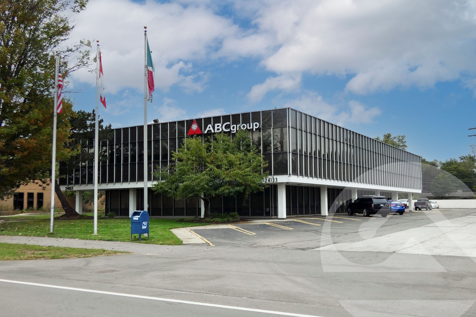 24133 Northwestern Hwy, Southfield, MI for Sale