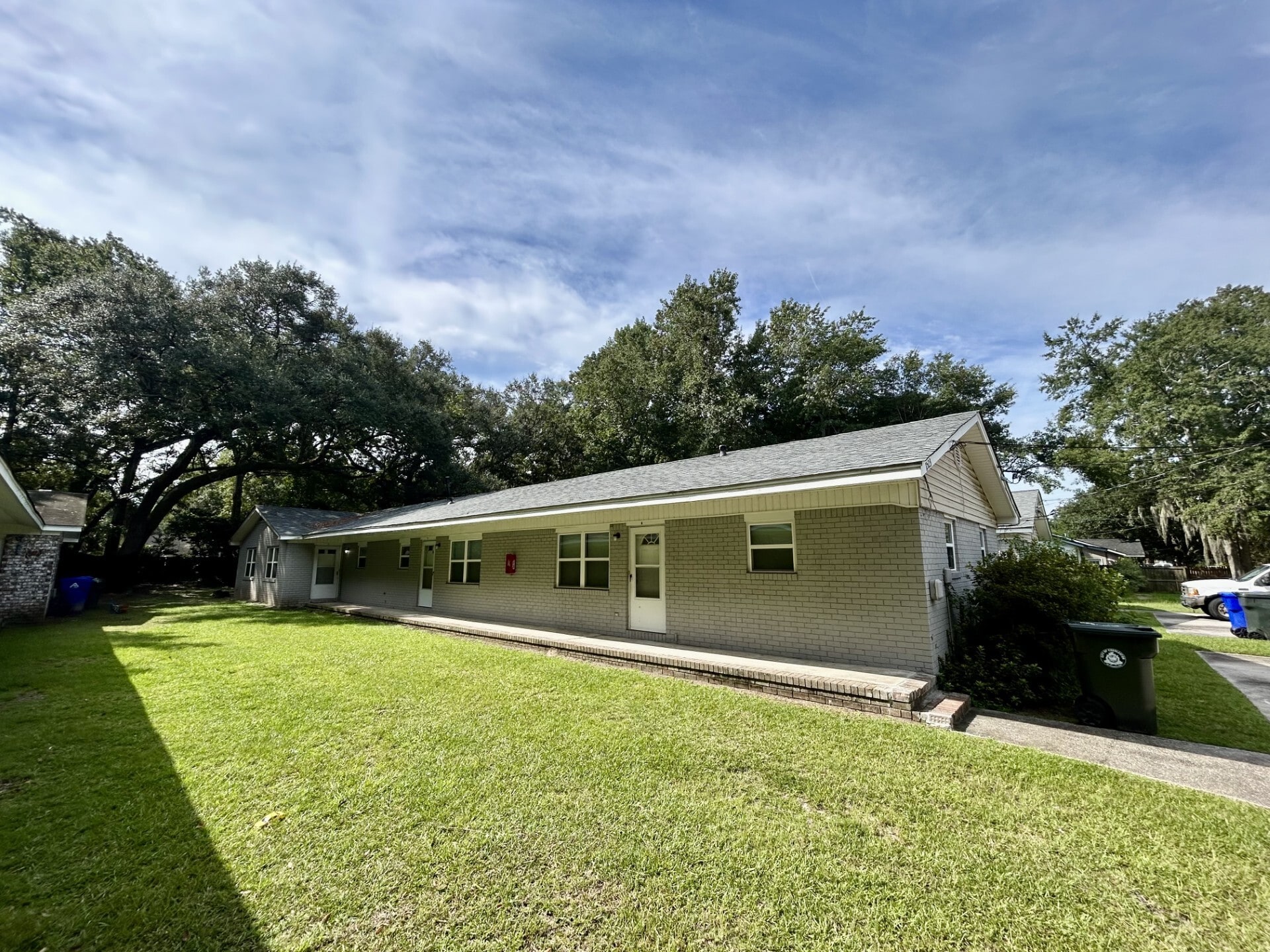 1523-1525 N Avalon Cir, Charleston, SC for Sale