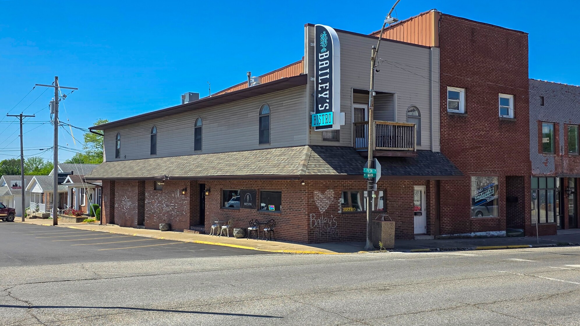 1 Main St, Albion, IL for Sale