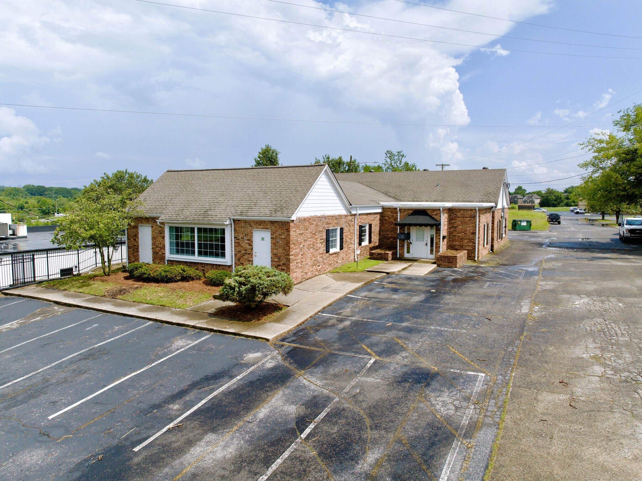 177 W Main St, Hendersonville, TN for Rent