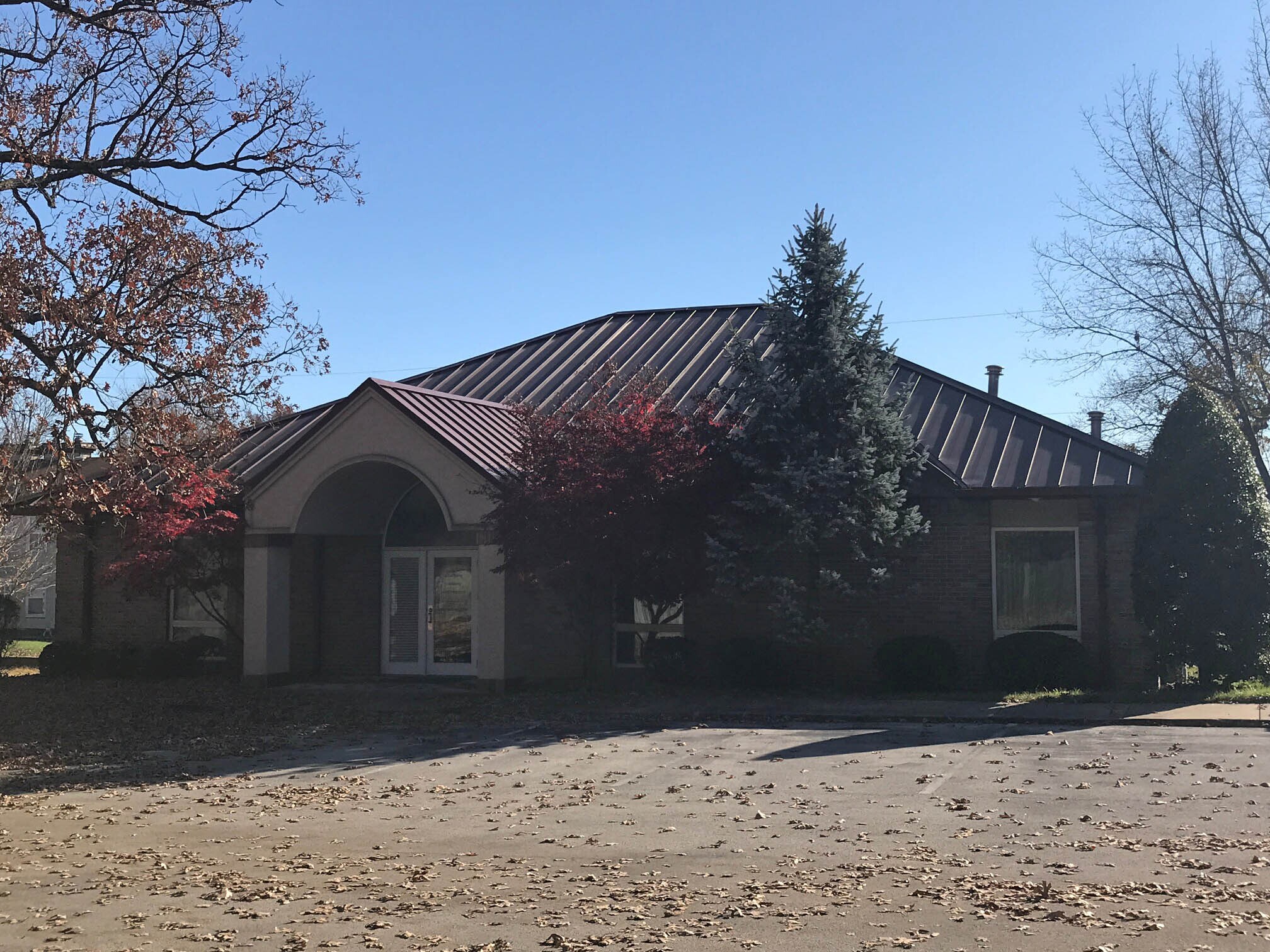 1615 S Ingram Mill Rd Springfield, MO 65804 Office Property for Lease