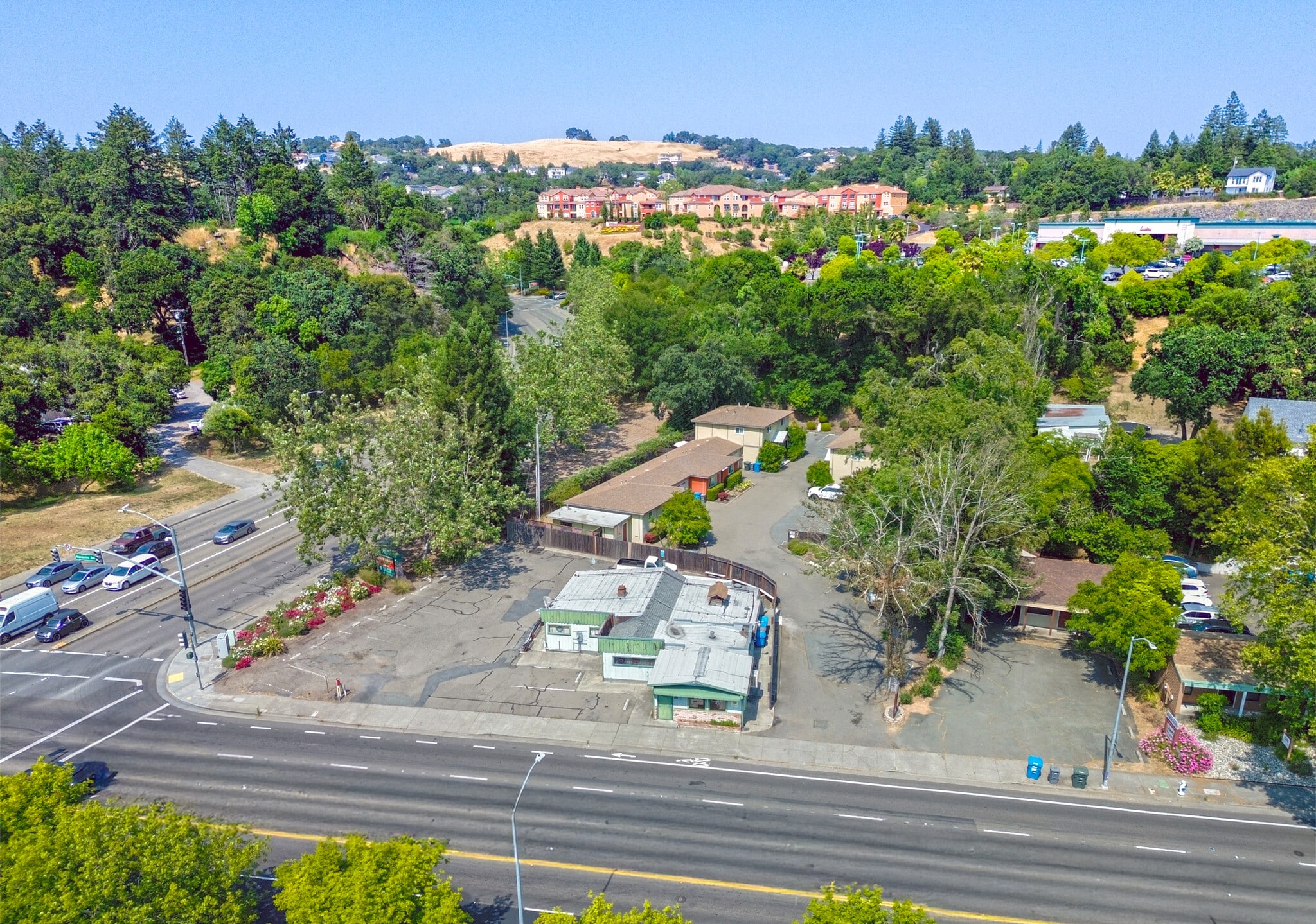 3320 Mendocino Ave, Santa Rosa, CA for Sale