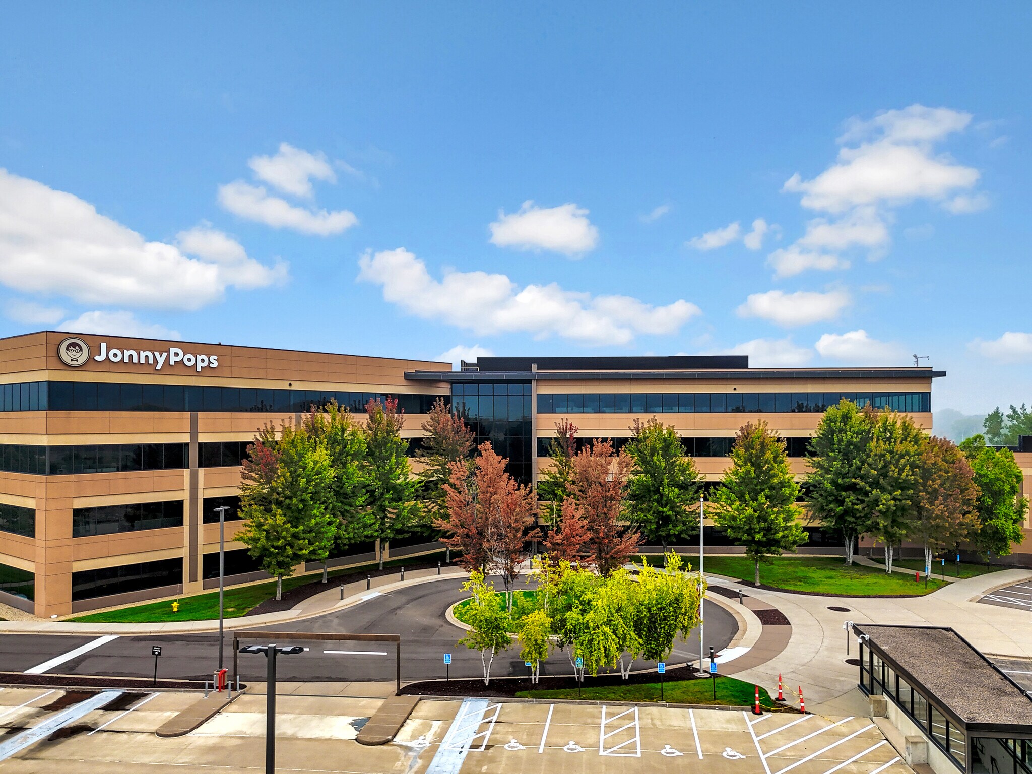 9800 N 59th Ave, Plymouth, MN for Rent