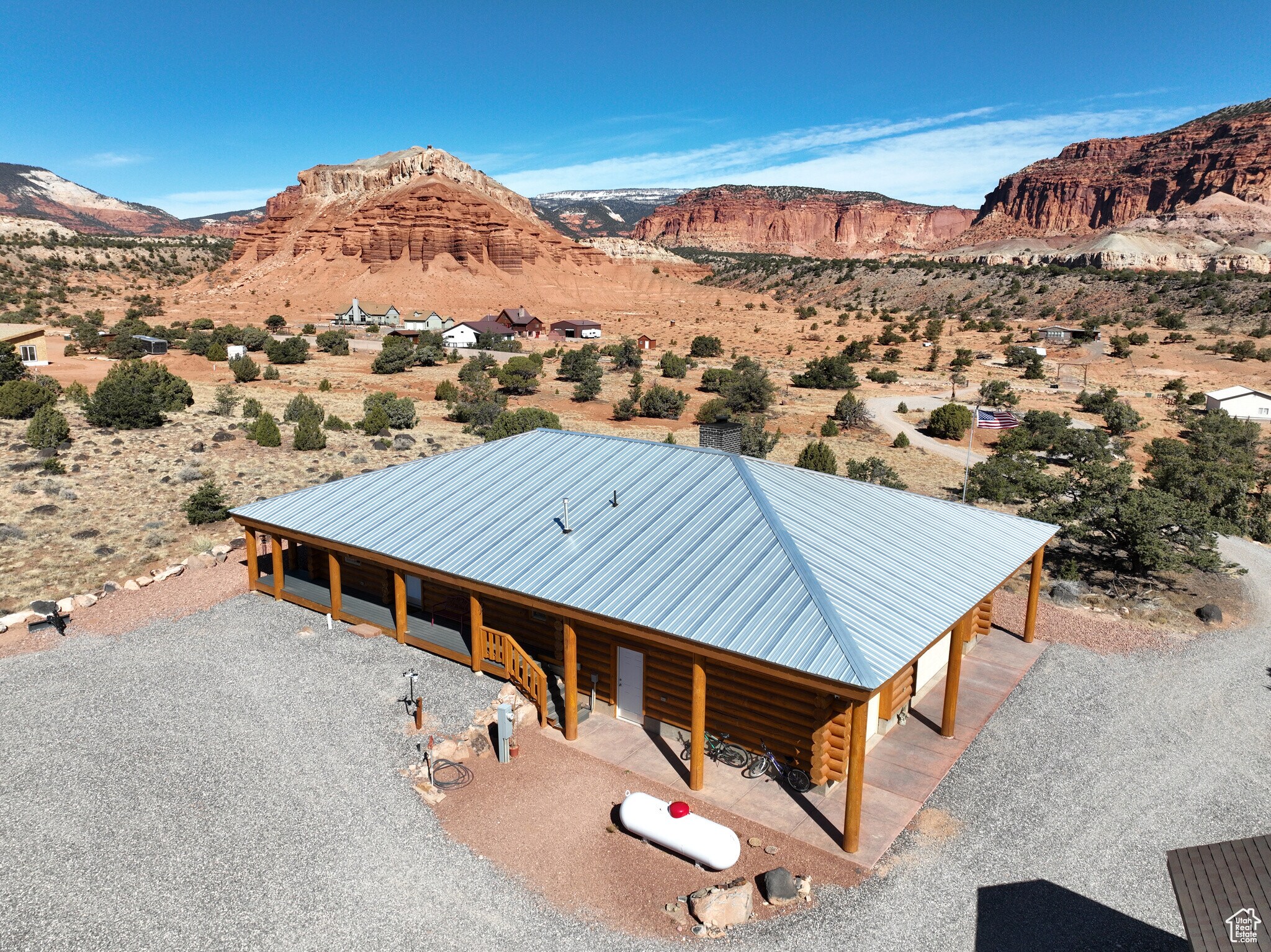 365 W Sleeping Rainbow Dr, Torrey, UT for Sale