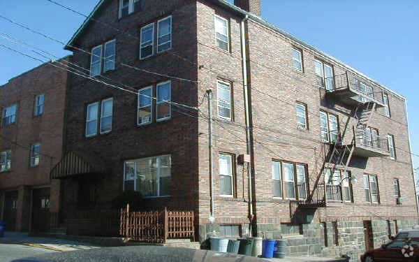 6408-6410 Polk St, West New York, NJ for Sale