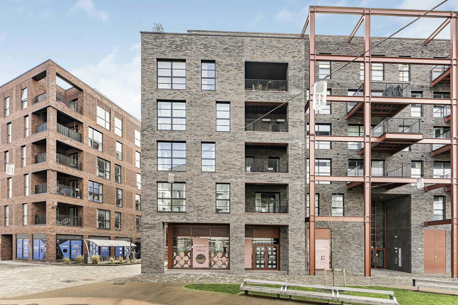 14 Tandy Pl, London, LND for Rent