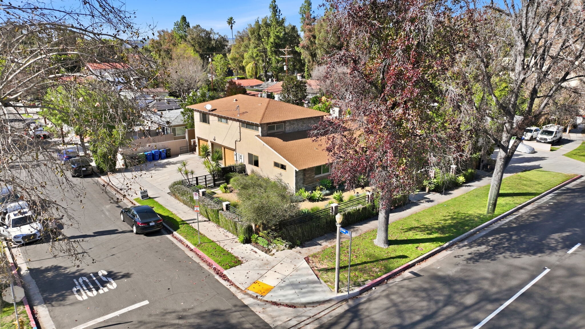 5237 Topanga Canyon Blvd, Woodland Hills, CA for Sale
