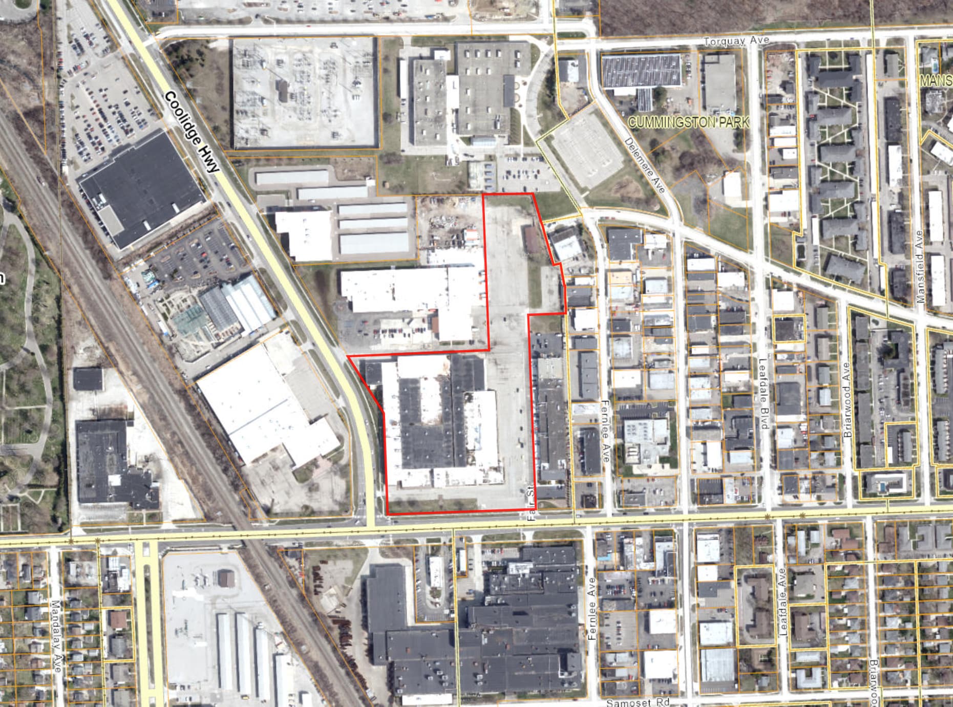 2800 W 14 Mile Rd, Royal Oak, MI for Rent