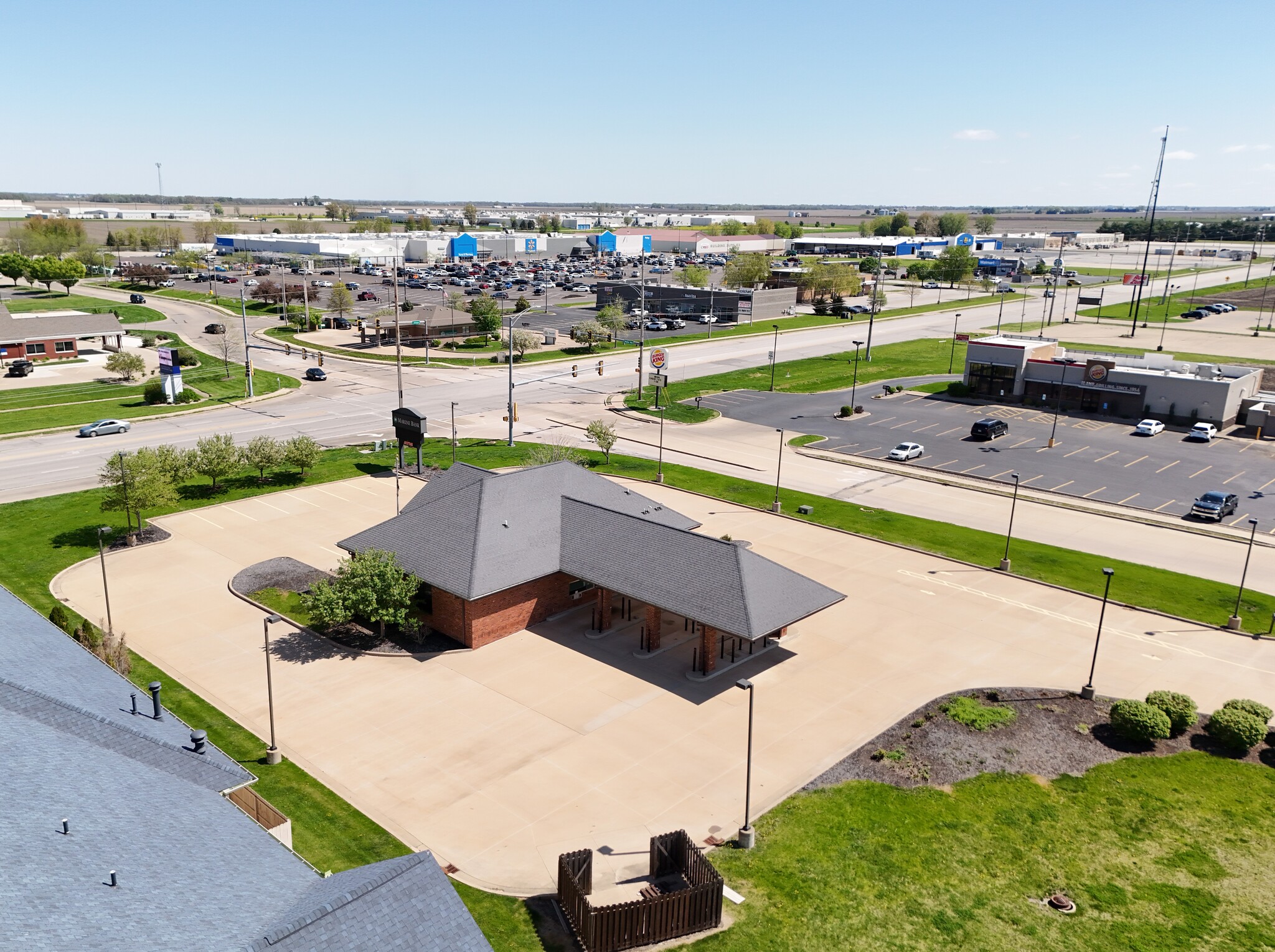 1661 E Jackson St, Macomb, IL for Rent