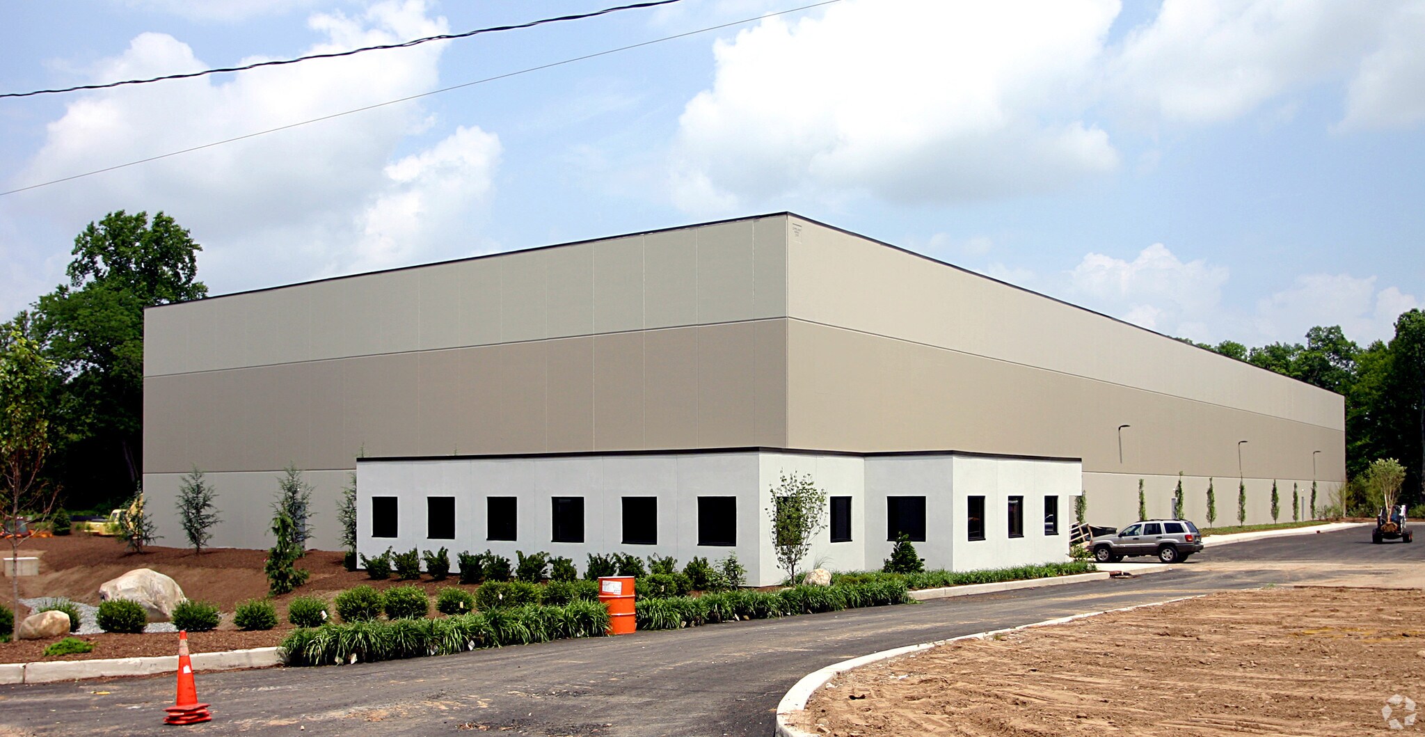 23 Thornton Rd Oakland, NJ 07436 Industrial Property for Lease on