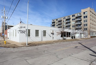 Des Moines, IA Freestanding - 110 11th St