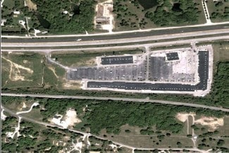 Warrenton, MO Retail - 1000 Warrenton Outlet Ctr