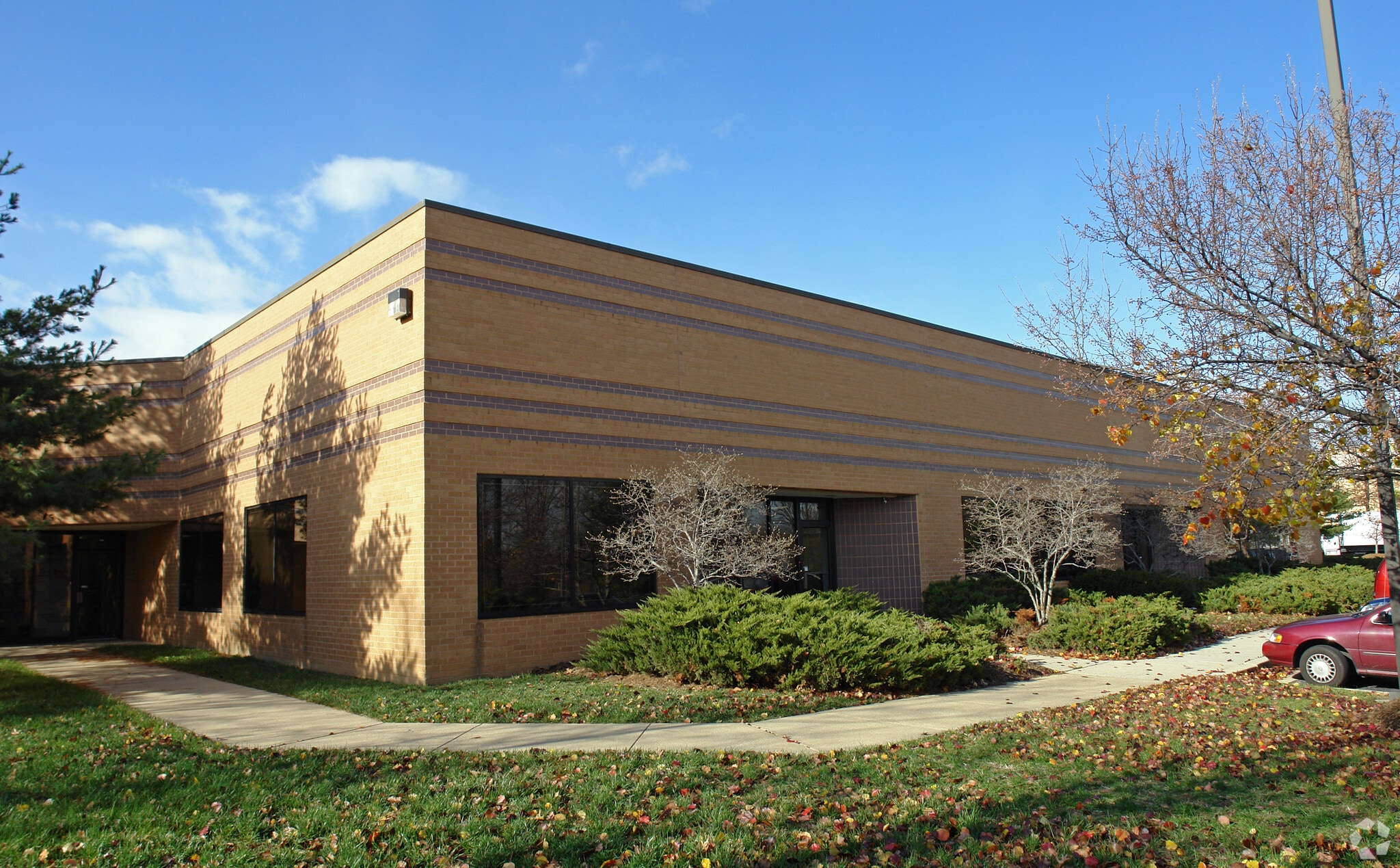 9090 Junction Dr, Annapolis Junction, MD for Rent