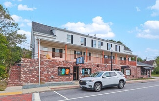 Franklin, MA Apartments - 374-384 Union St