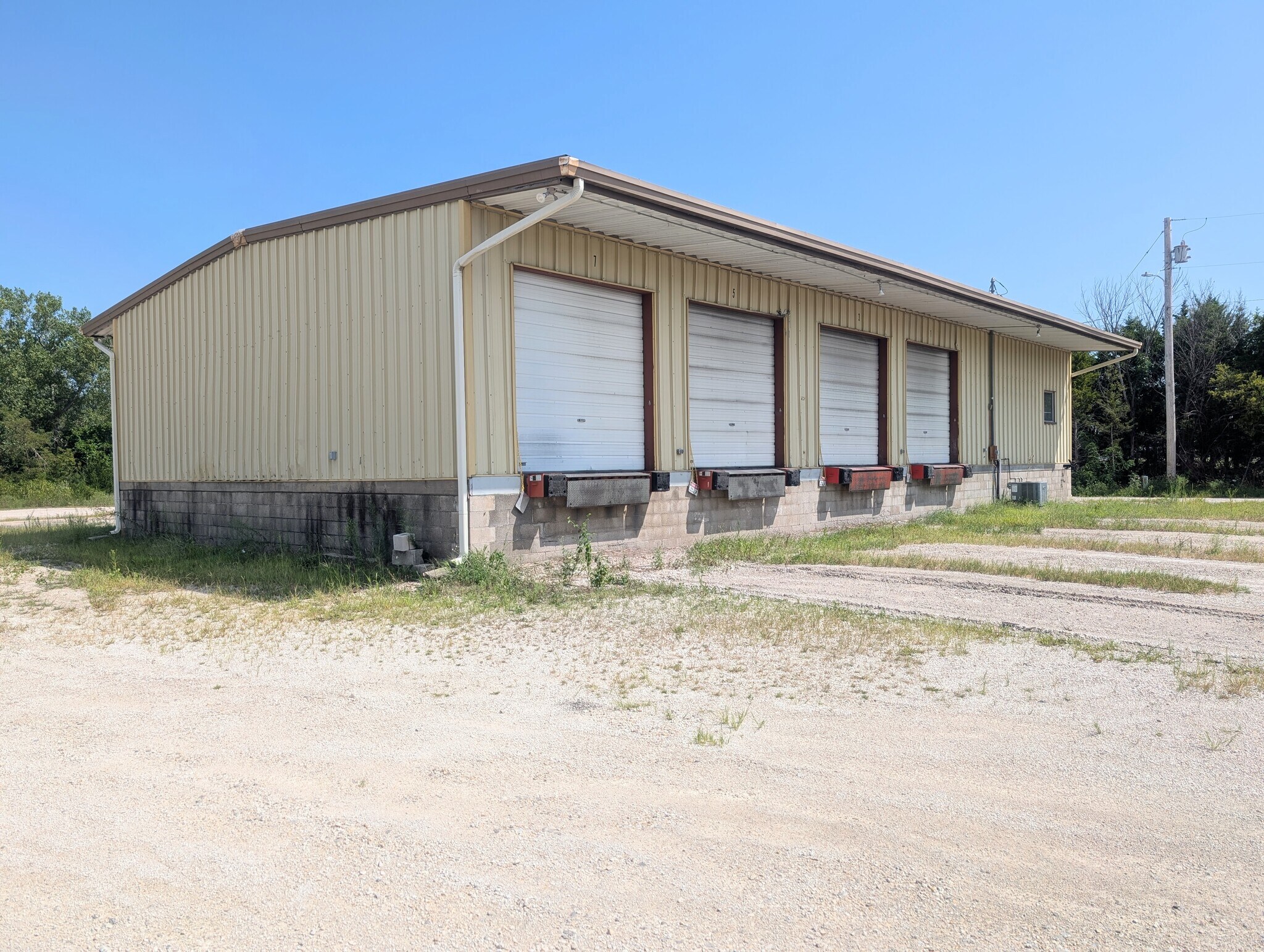 501 Main, Gas, KS for Sale