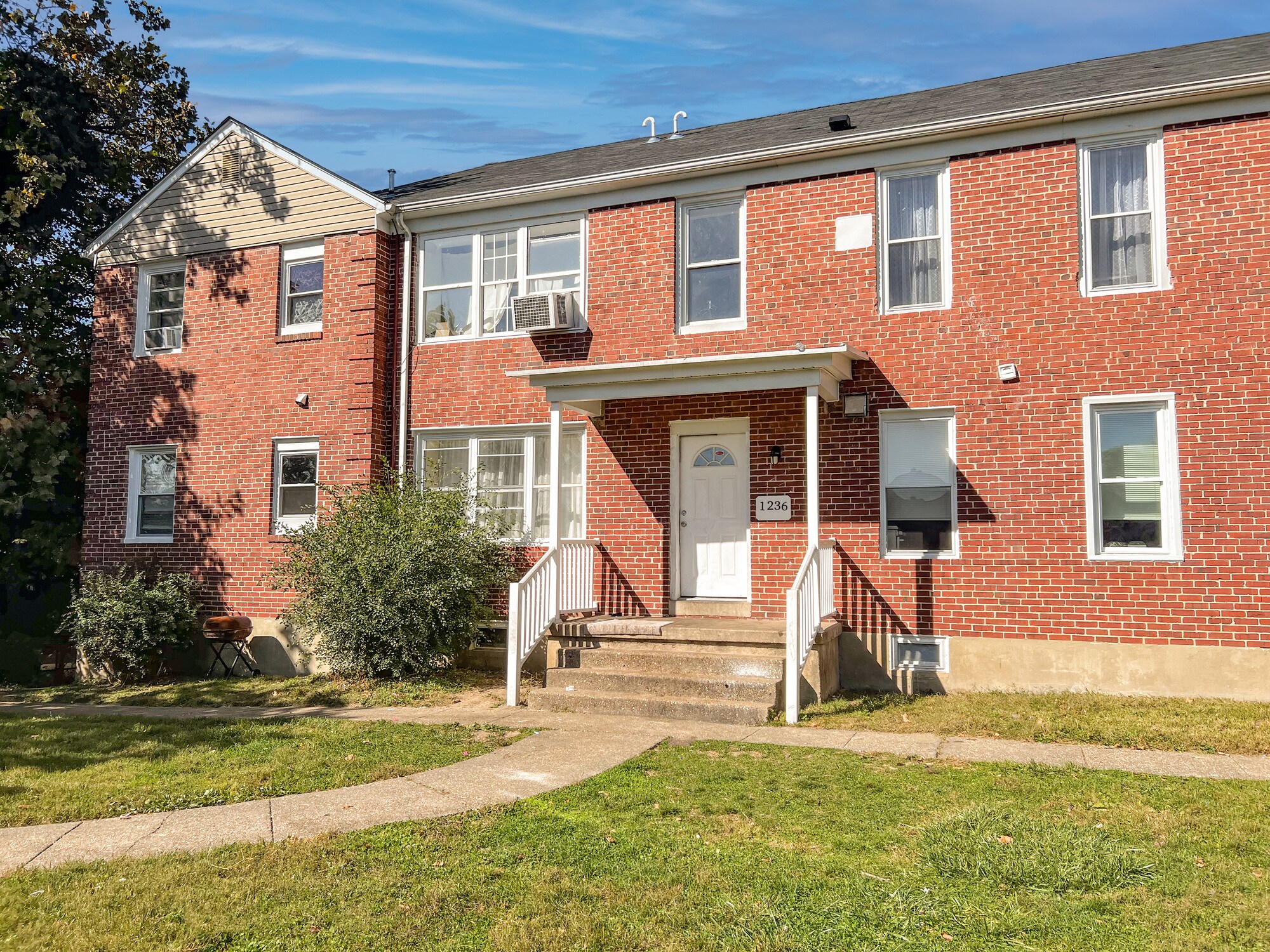 1236-1238 E Belvedere Ave, Baltimore, MD for Sale