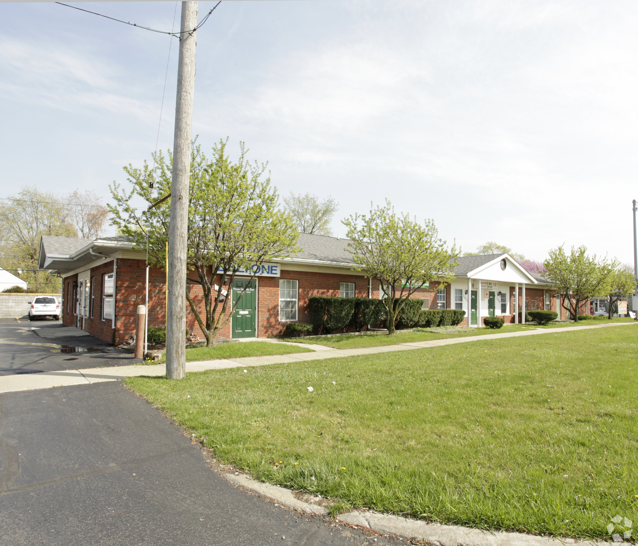 3302-3314 Crooks Rd, Royal Oak, MI for Rent