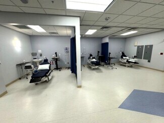 Naples, FL Medical - 1745 Heritage Trl