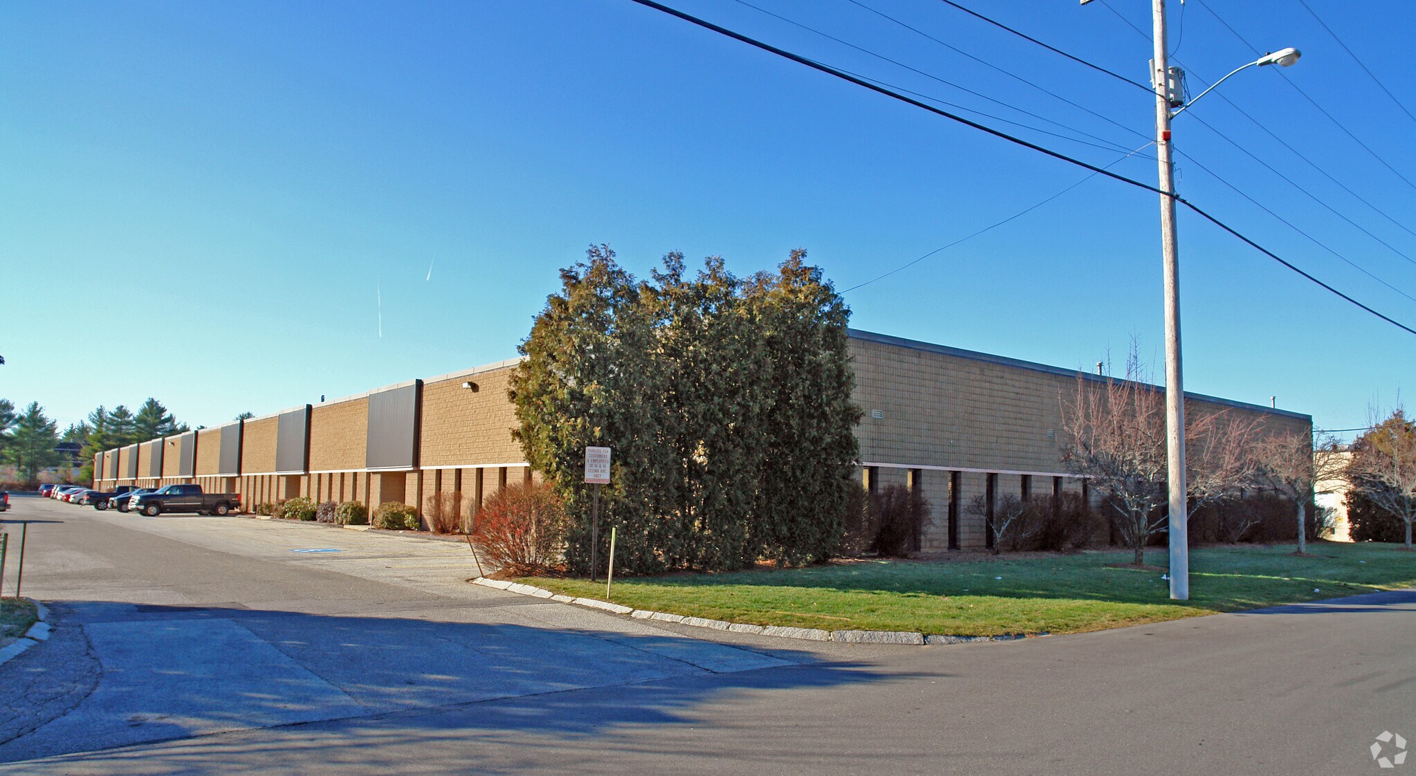 14 Celina Ave Nashua, NH 03063 Industrial Property for Lease on