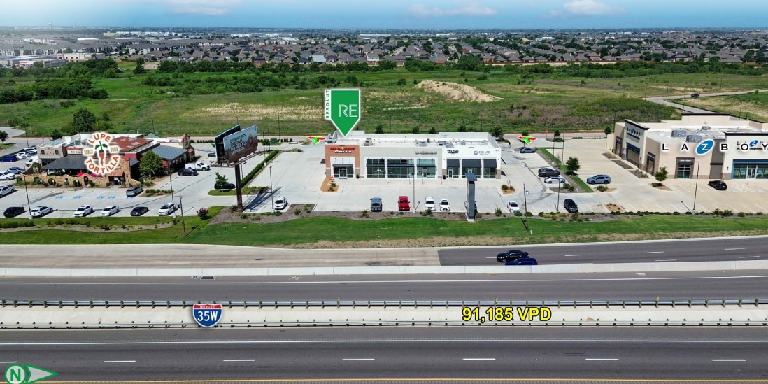 SWC of I-35 W & Heritage Trace Pkwy, Fort Worth, TX for Rent