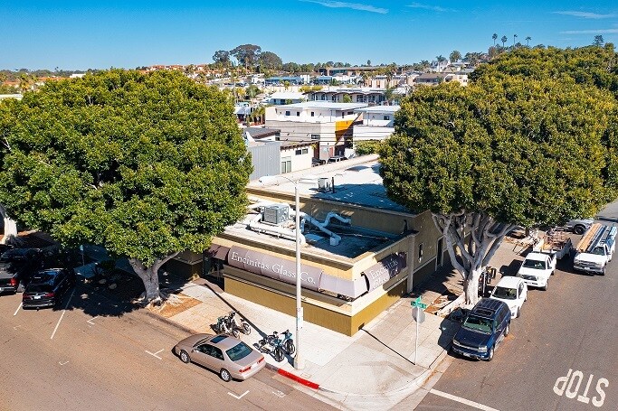 681 2nd St, Encinitas, CA for Rent