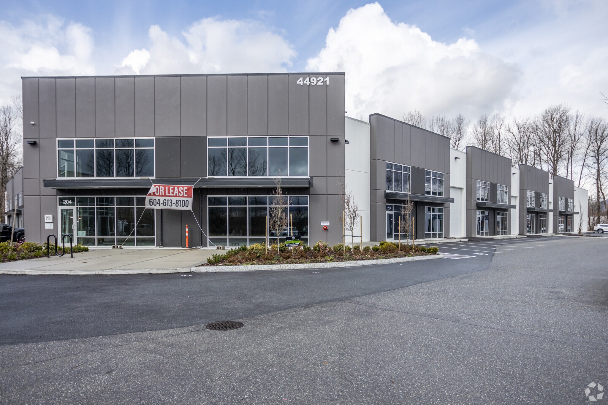 44921 Commercial Crt, Chilliwack, BC for Rent