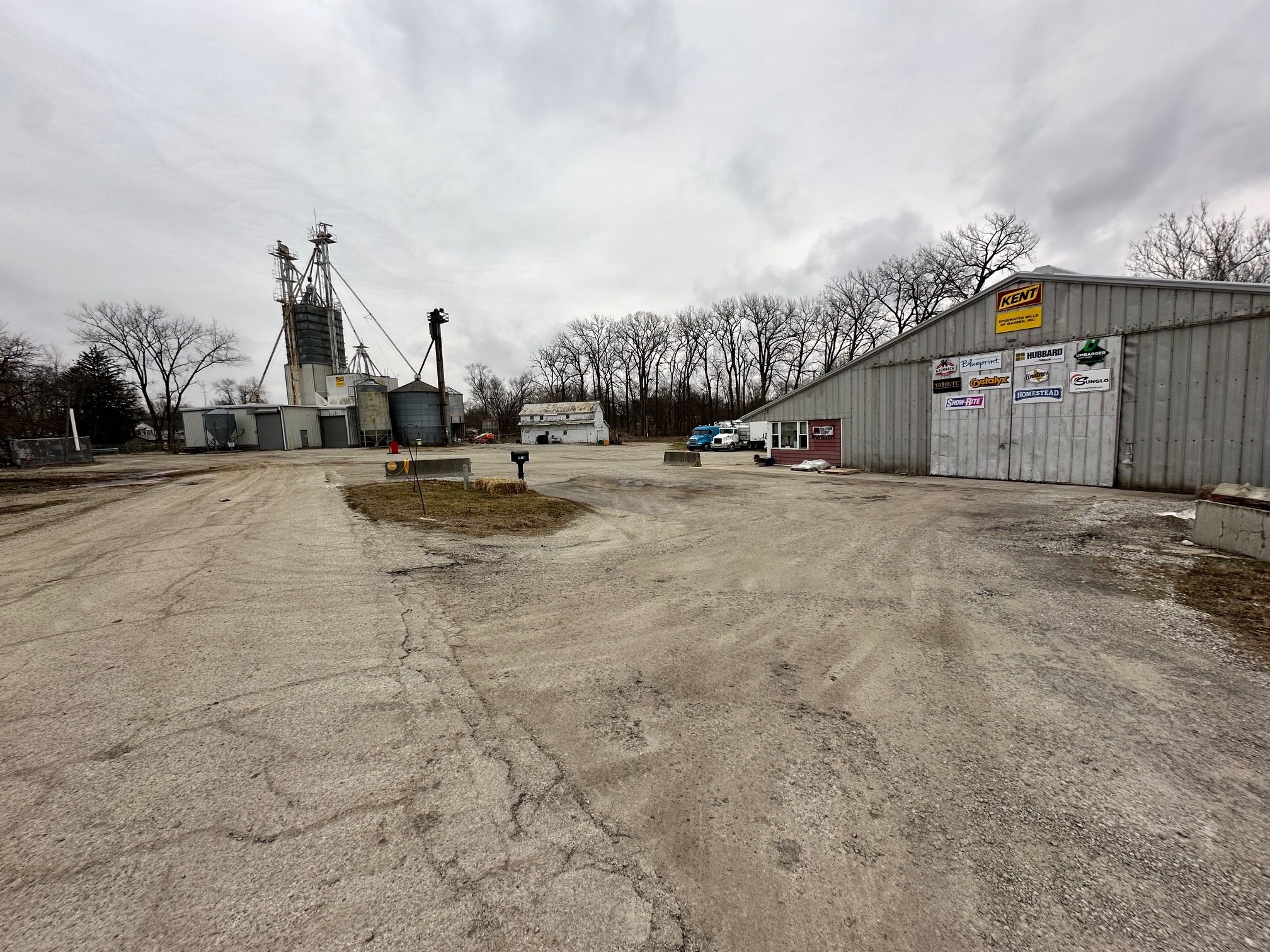 10199 S Wayne Rd, Warren, IN for Sale