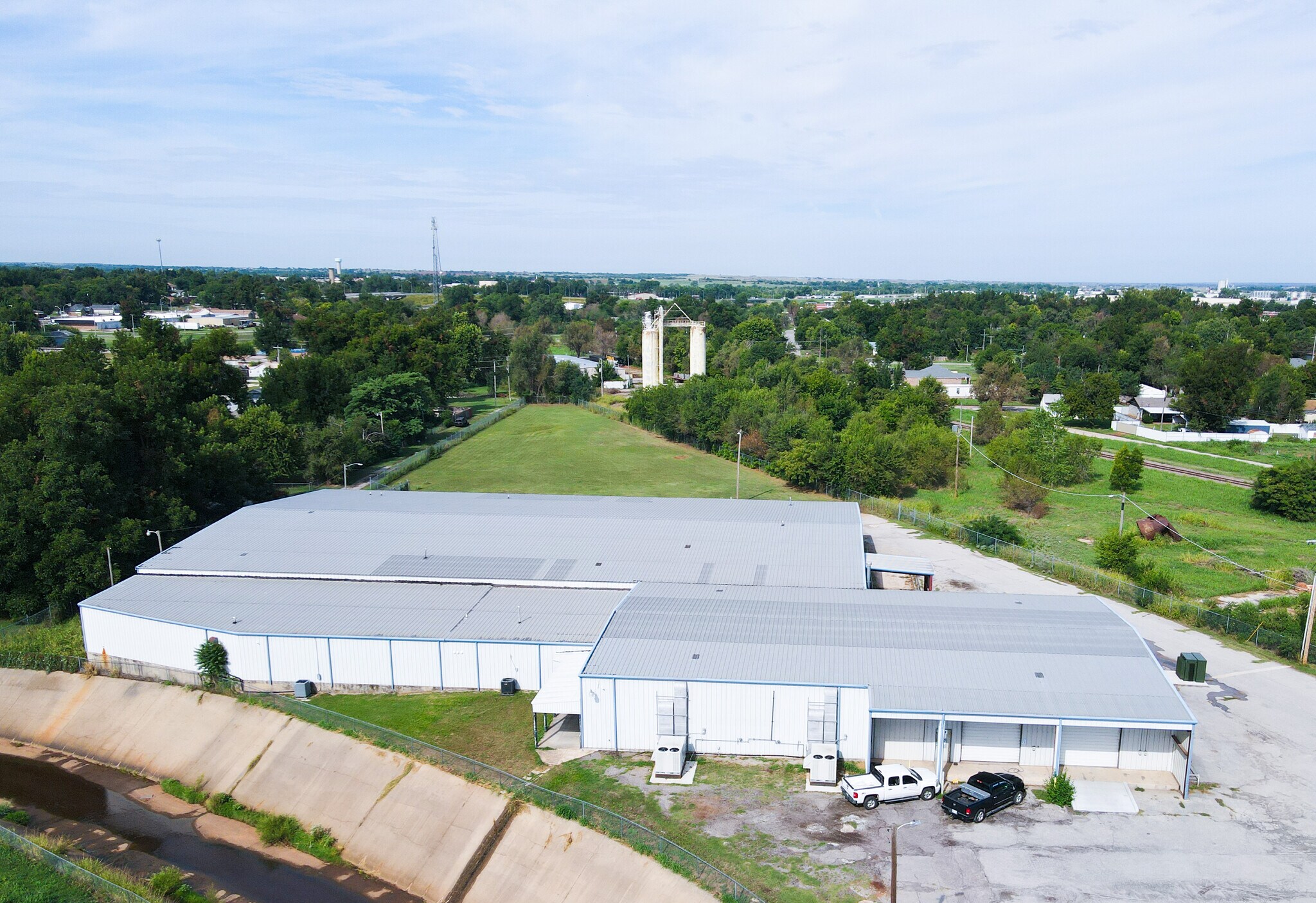 505 N 6th St, Chickasha, OK for Sale
