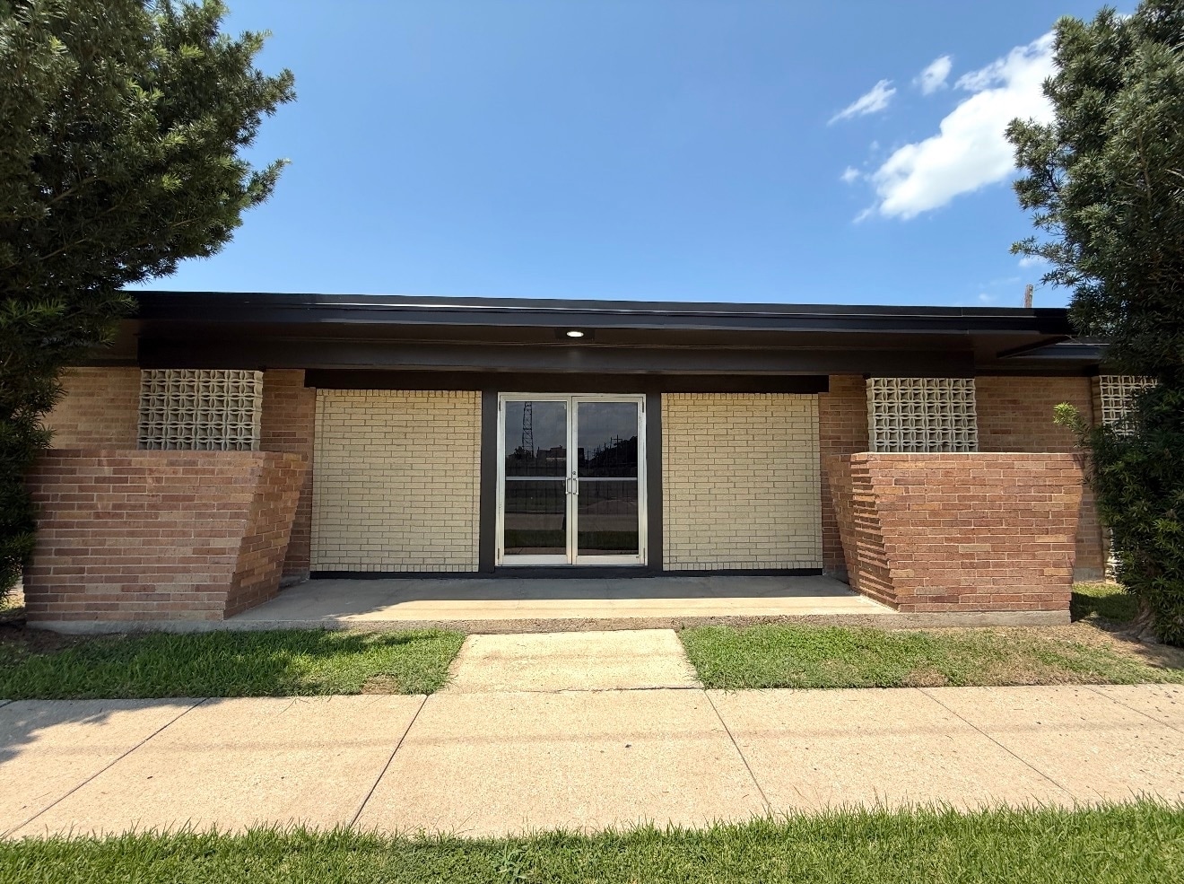 1410 North St, Beaumont, TX for Rent
