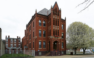 Mckeesport, PA undefined - 704 Market St