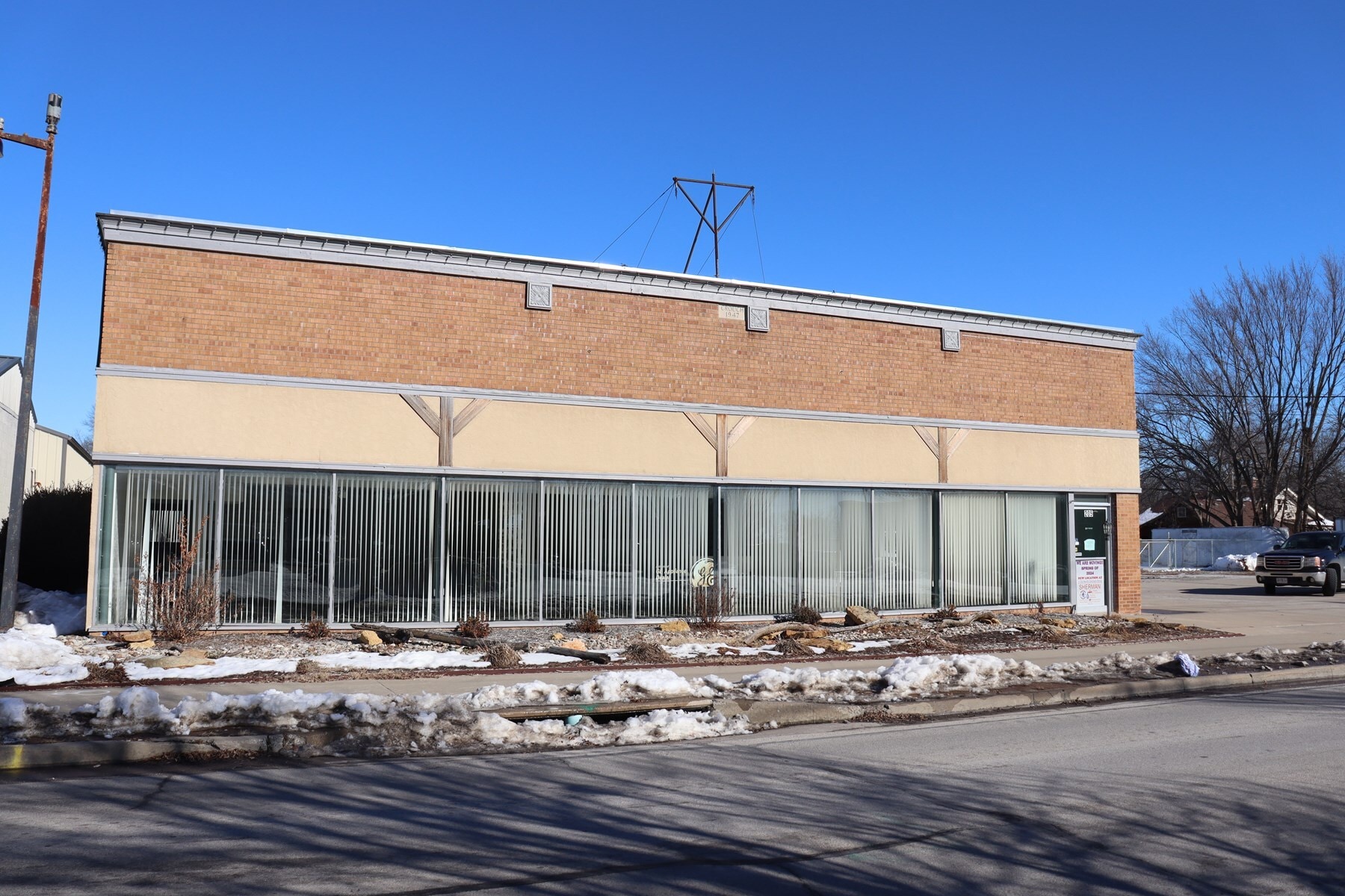 205 E Green St, Clinton, MO for Sale