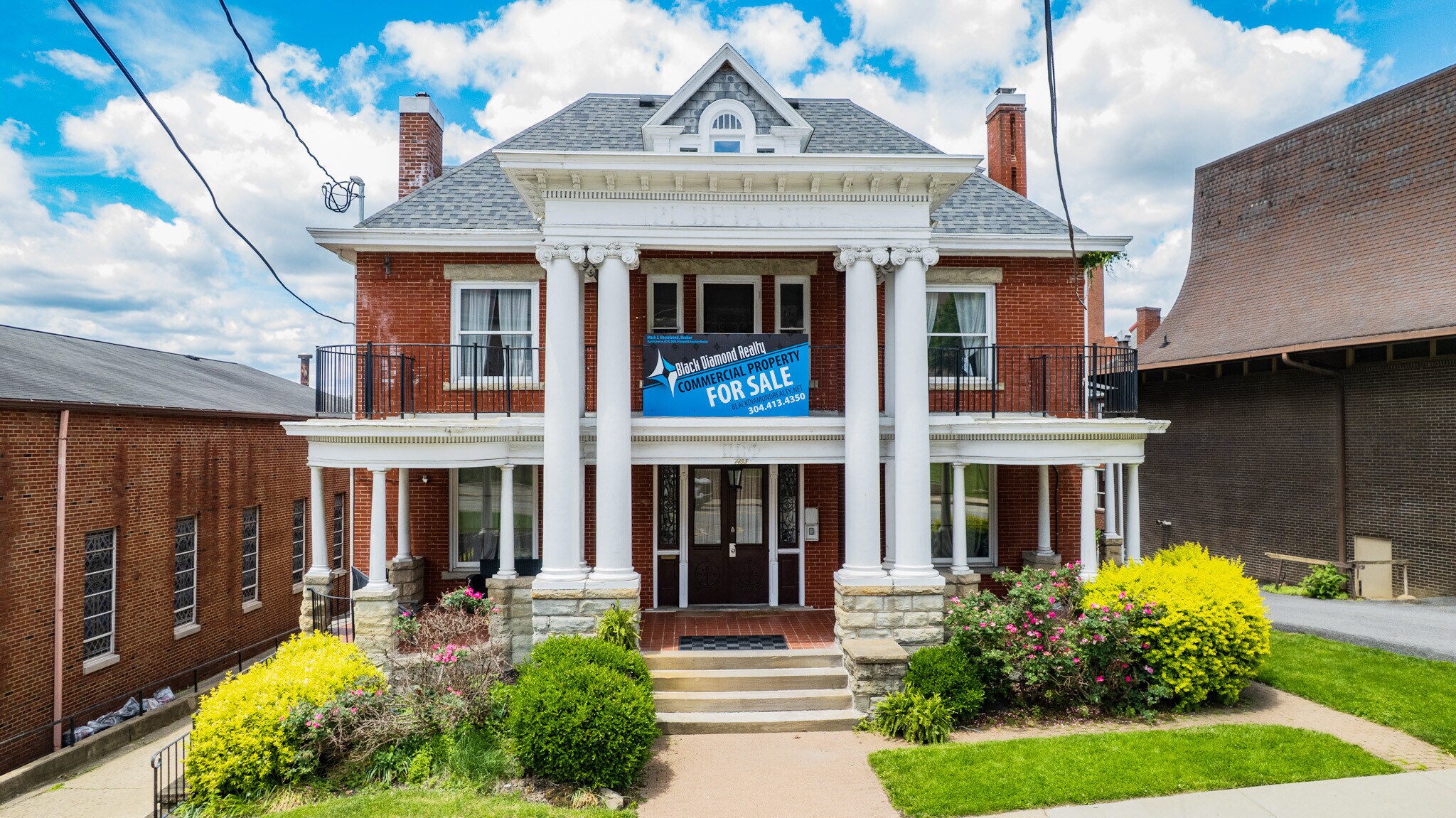 1493 University Ave, Morgantown, WV for Sale