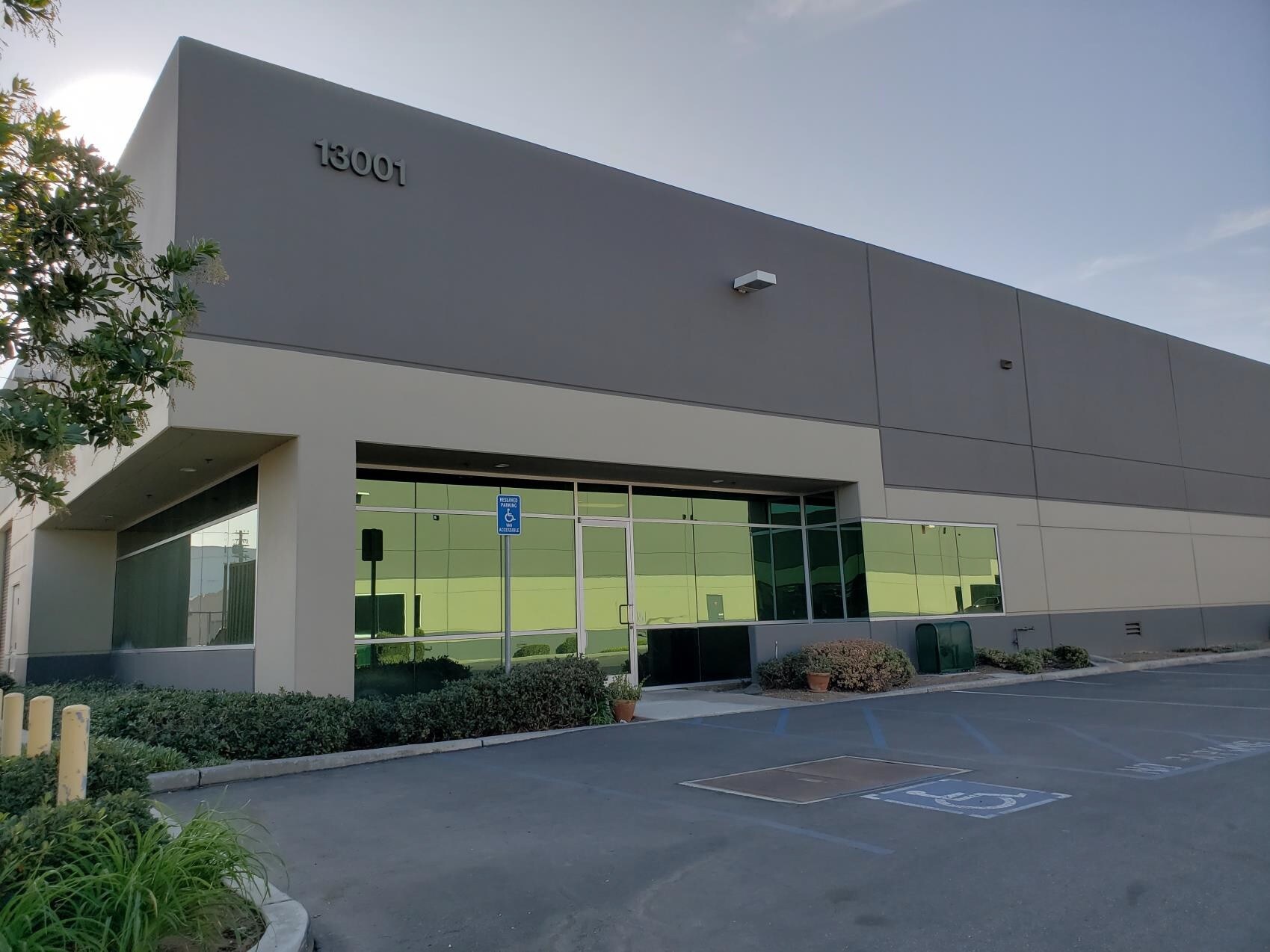 13001-13003 Los Nietos Rd, Santa Fe Springs, CA for Sale