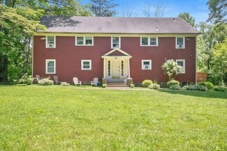 Briarcliff Manor, NY Apartments - 858 Pleasantville Rd