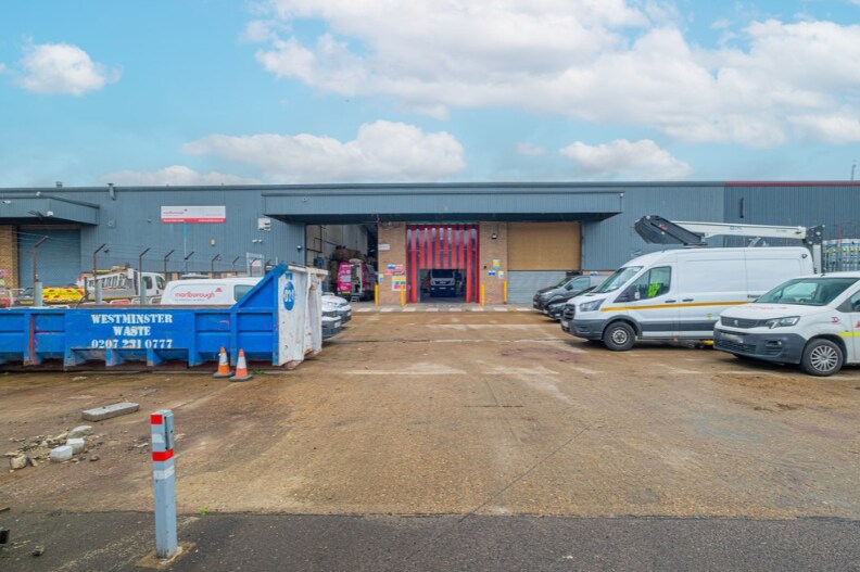62 Garman Rd, London, LND for Rent