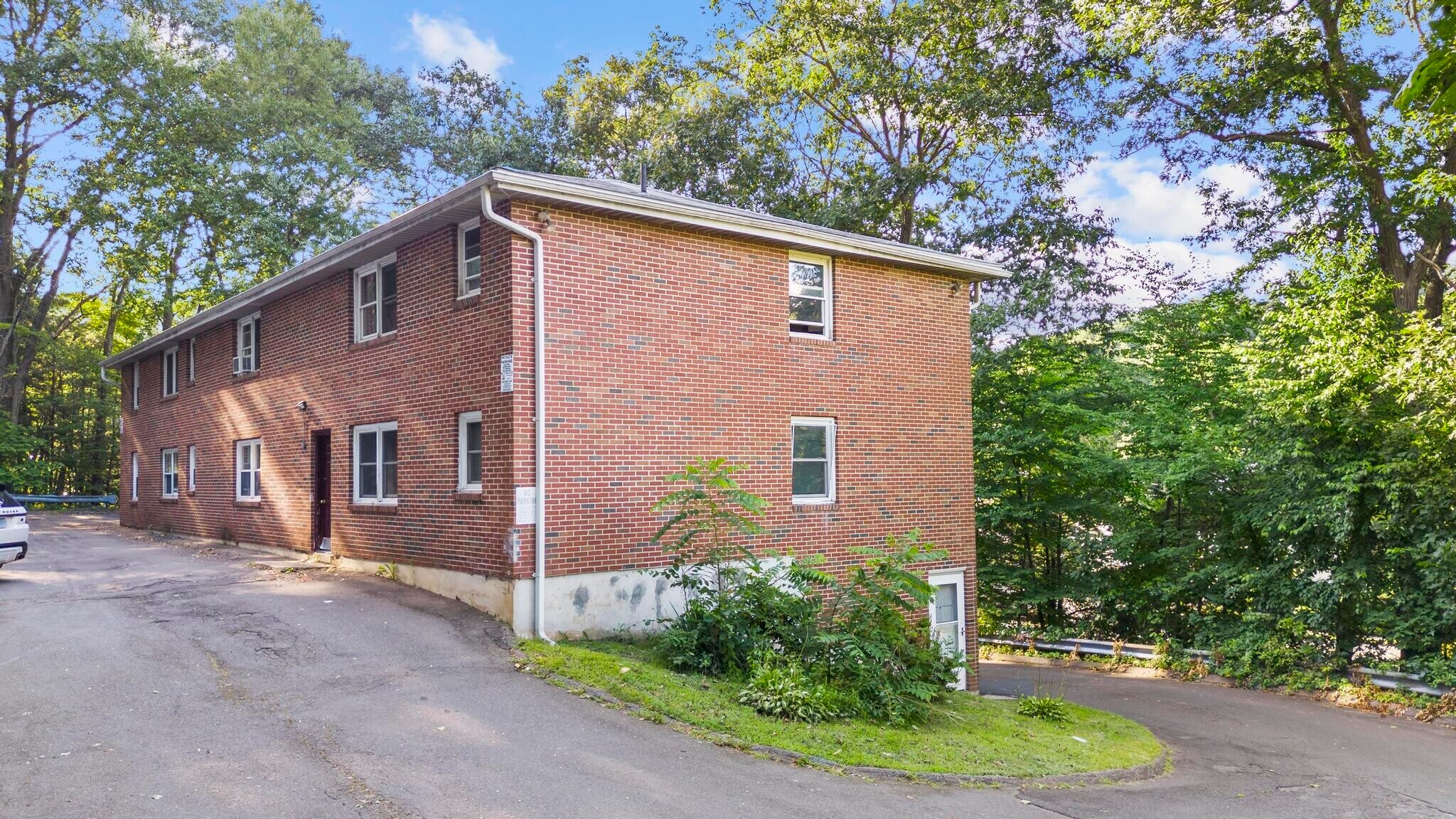 451 Divinity St, Bristol, CT for Sale