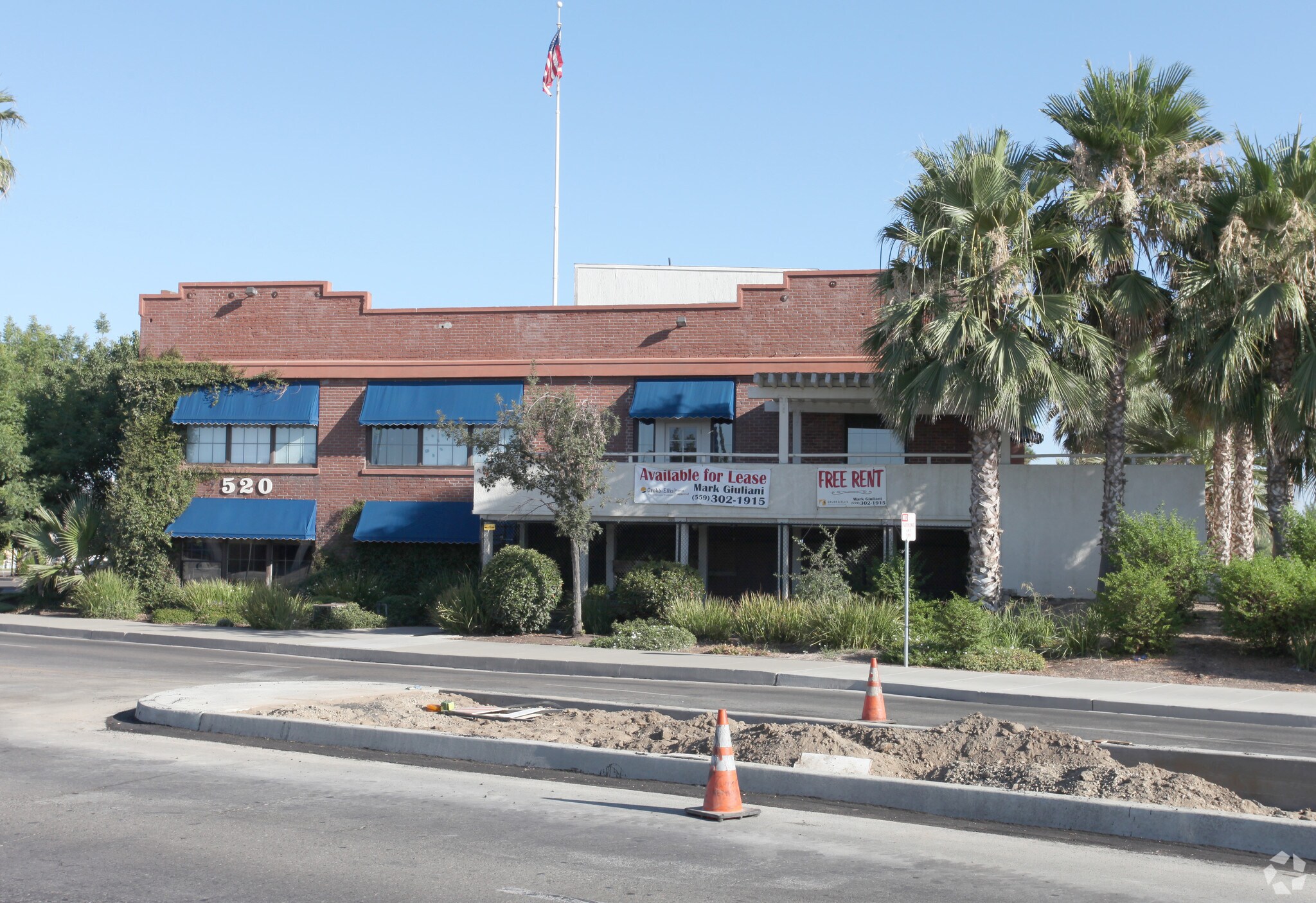 520-530 W Lacey Blvd, Hanford, CA for Rent