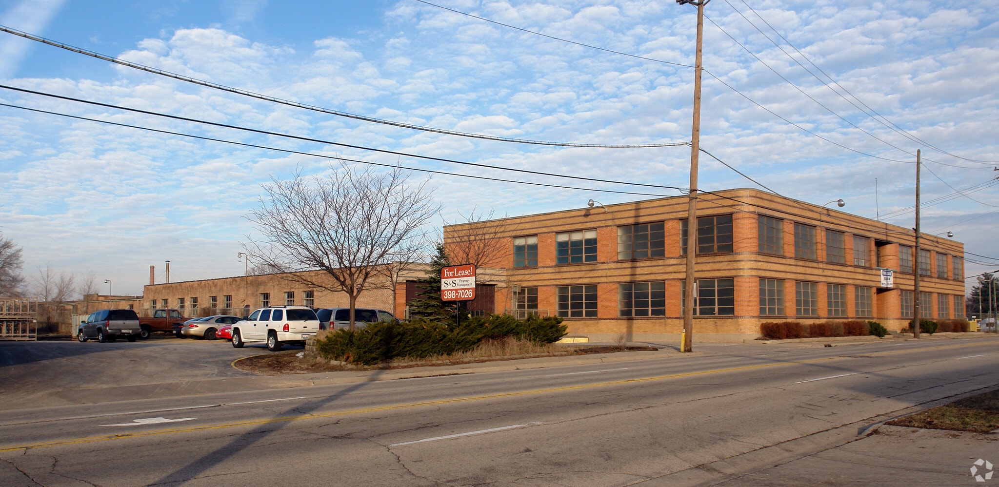 2501 9th St, Rockford, IL for Sale