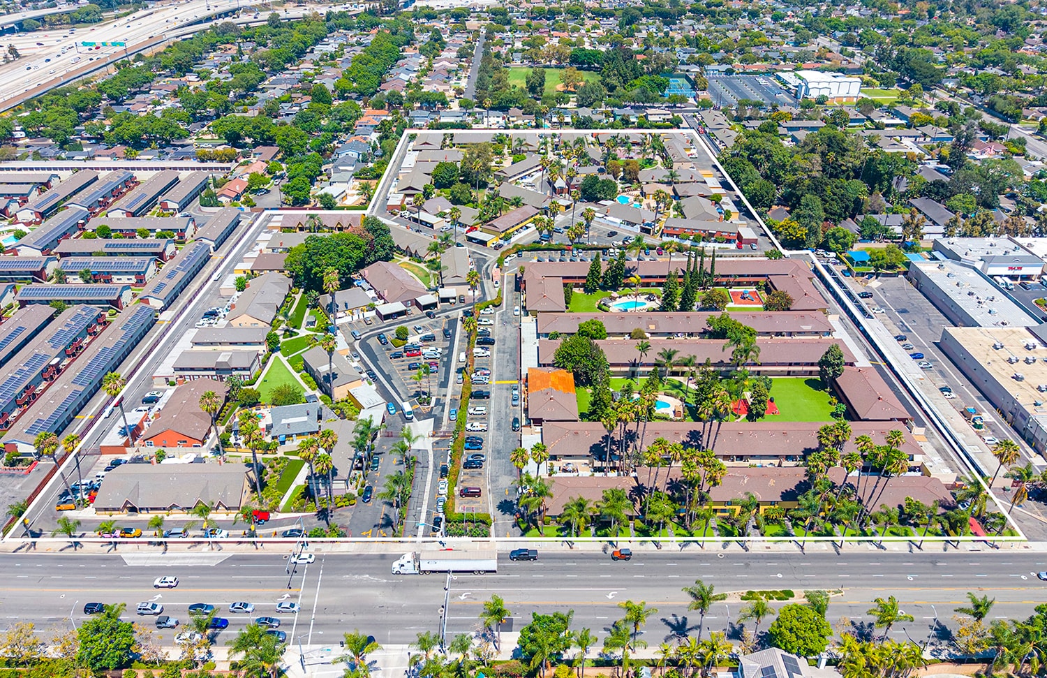 2833 N Bristol St, Santa Ana, CA for Sale