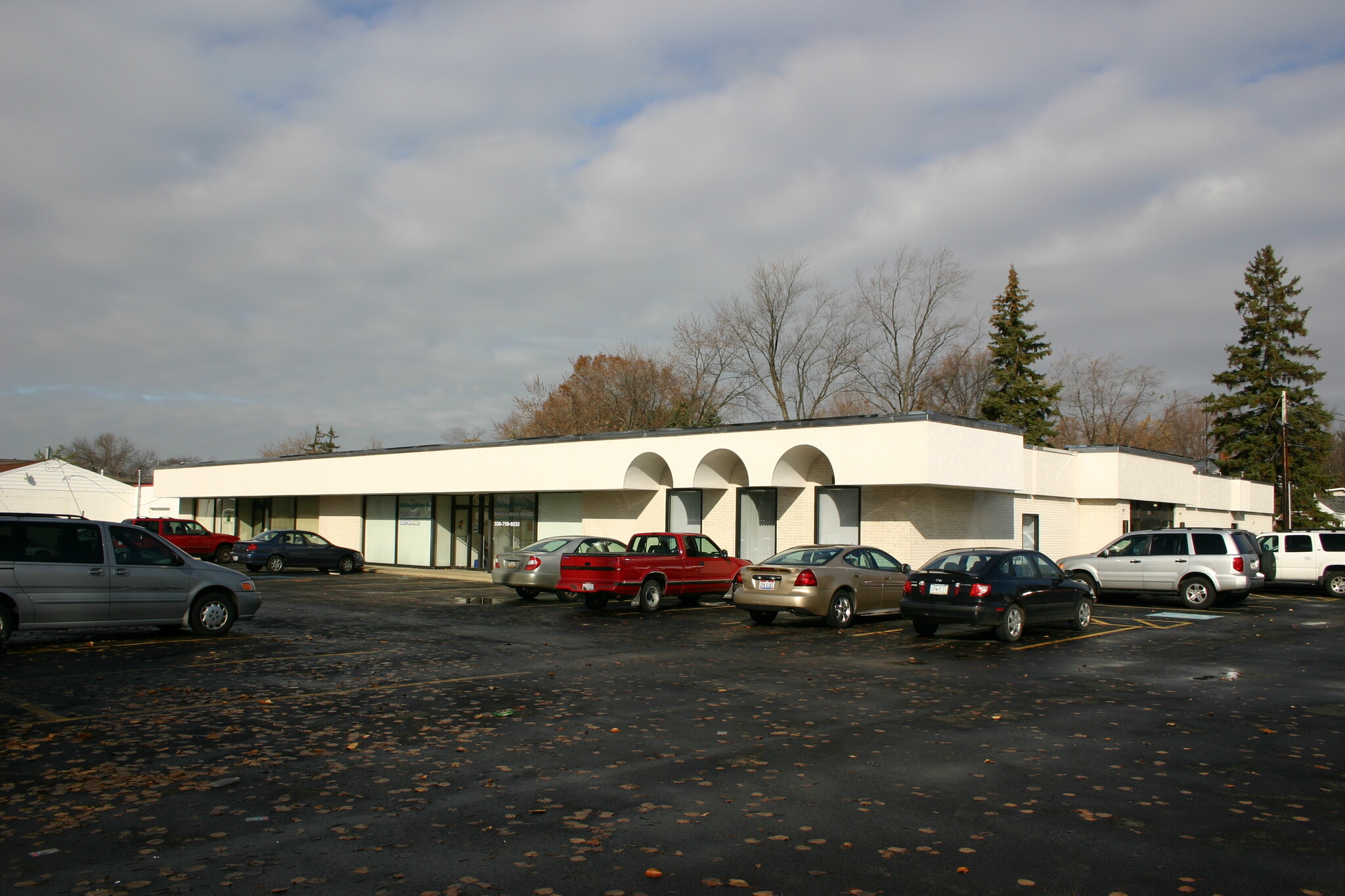 397 Churchilll Hubbard Rd, Youngstown, OH for Rent