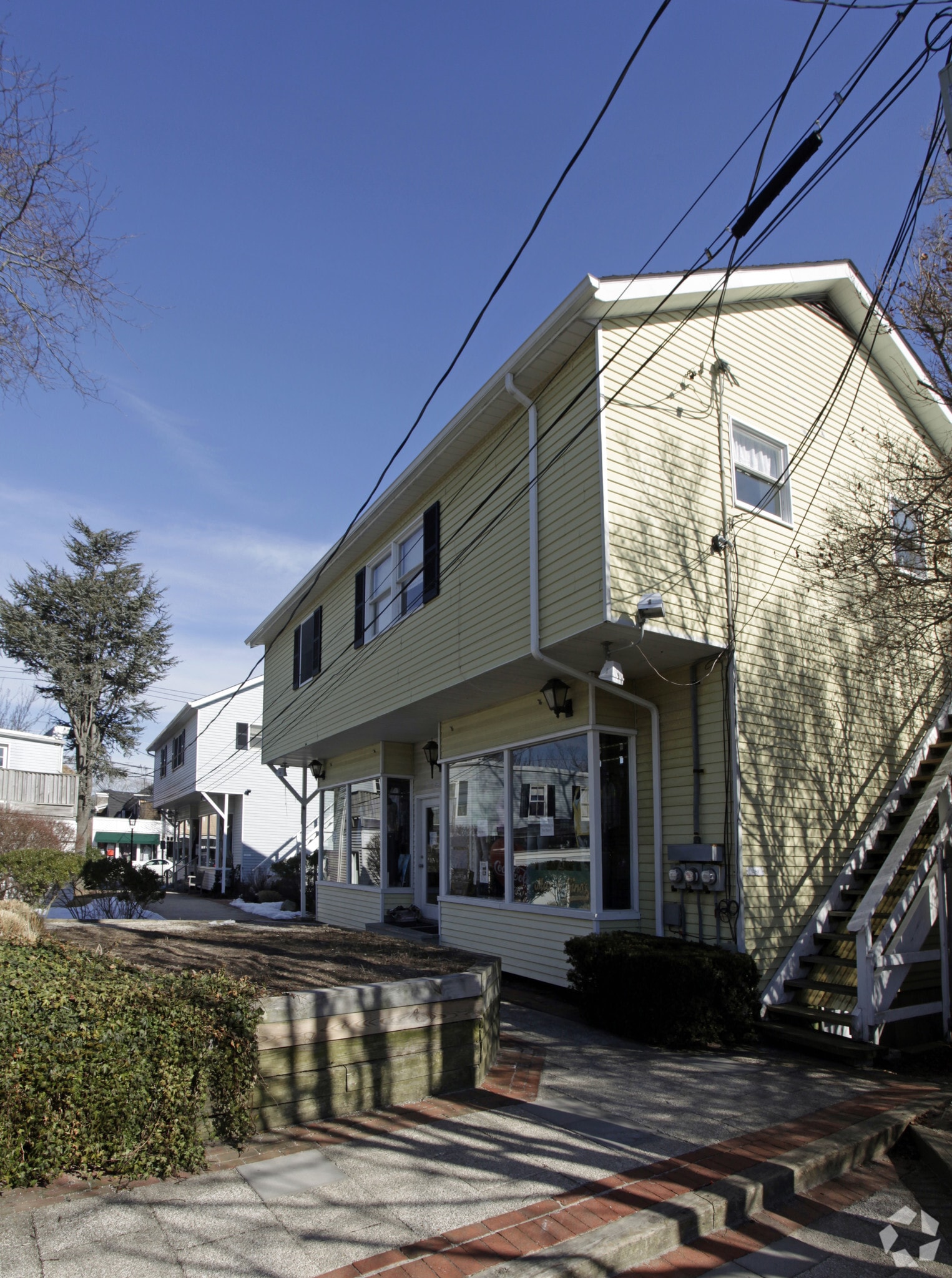 129 Main St, Westhampton Beach, NY for Rent