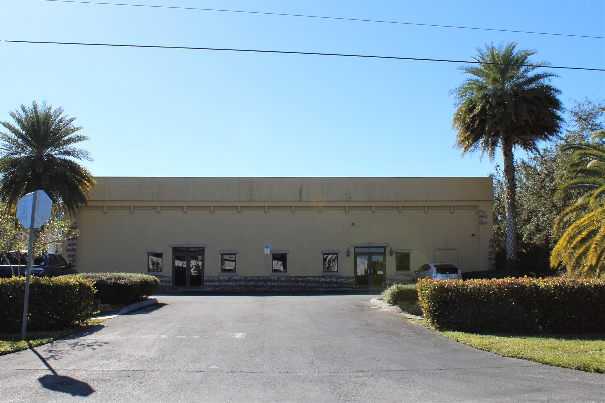 10915 Enterprise Ave, Bonita Springs, FL for Rent