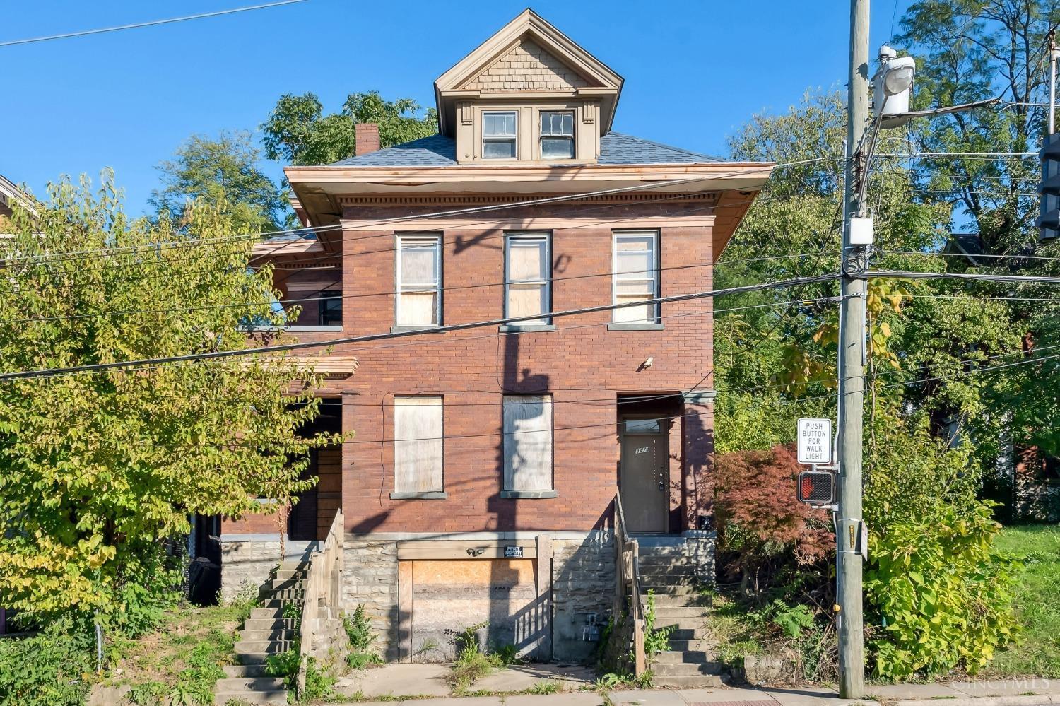 3474 Harvey Ave, Cincinnati, OH for Sale