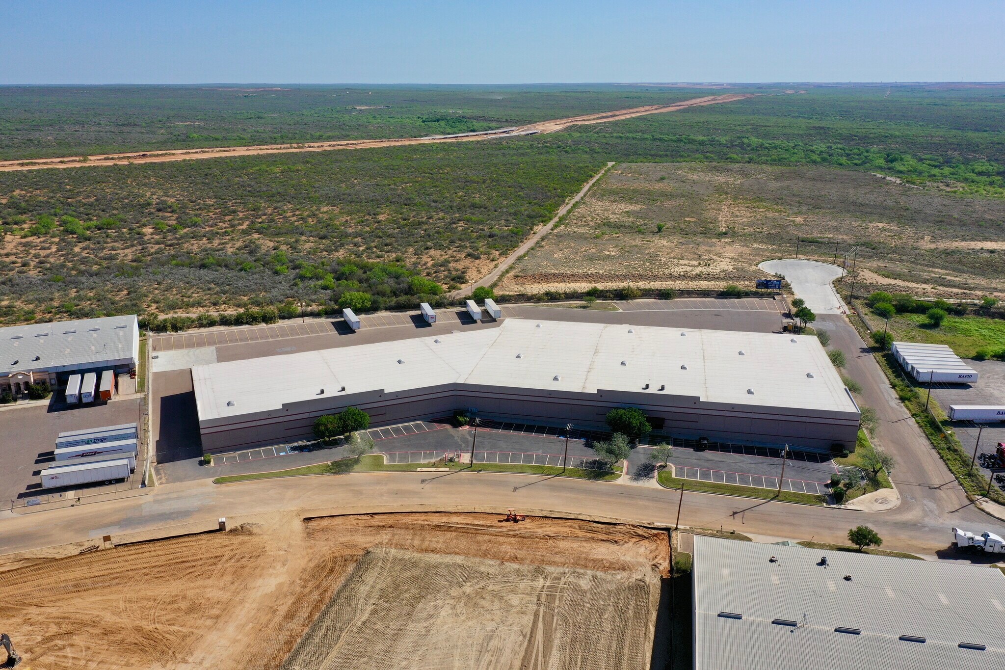 1629 World Trade Center Loop, Laredo, TX for Rent