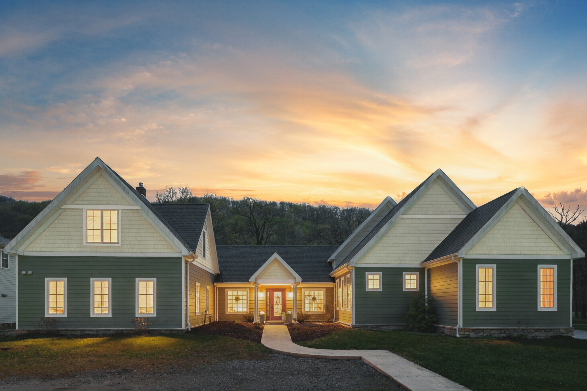 690 Main St, Vintondale, PA for Sale