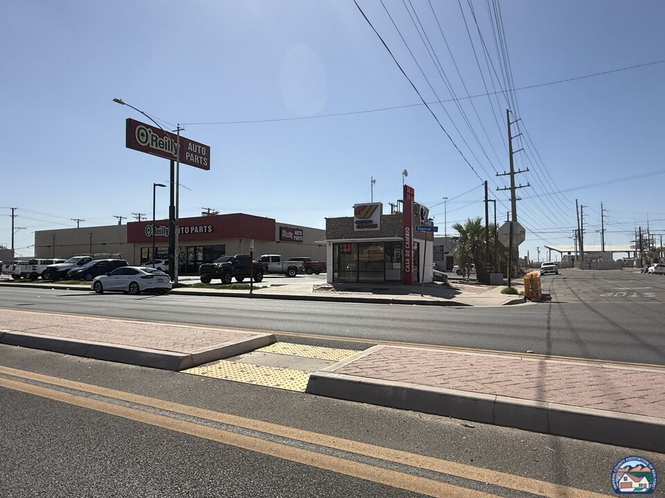 311 Imperial Ave, Calexico, CA for Sale
