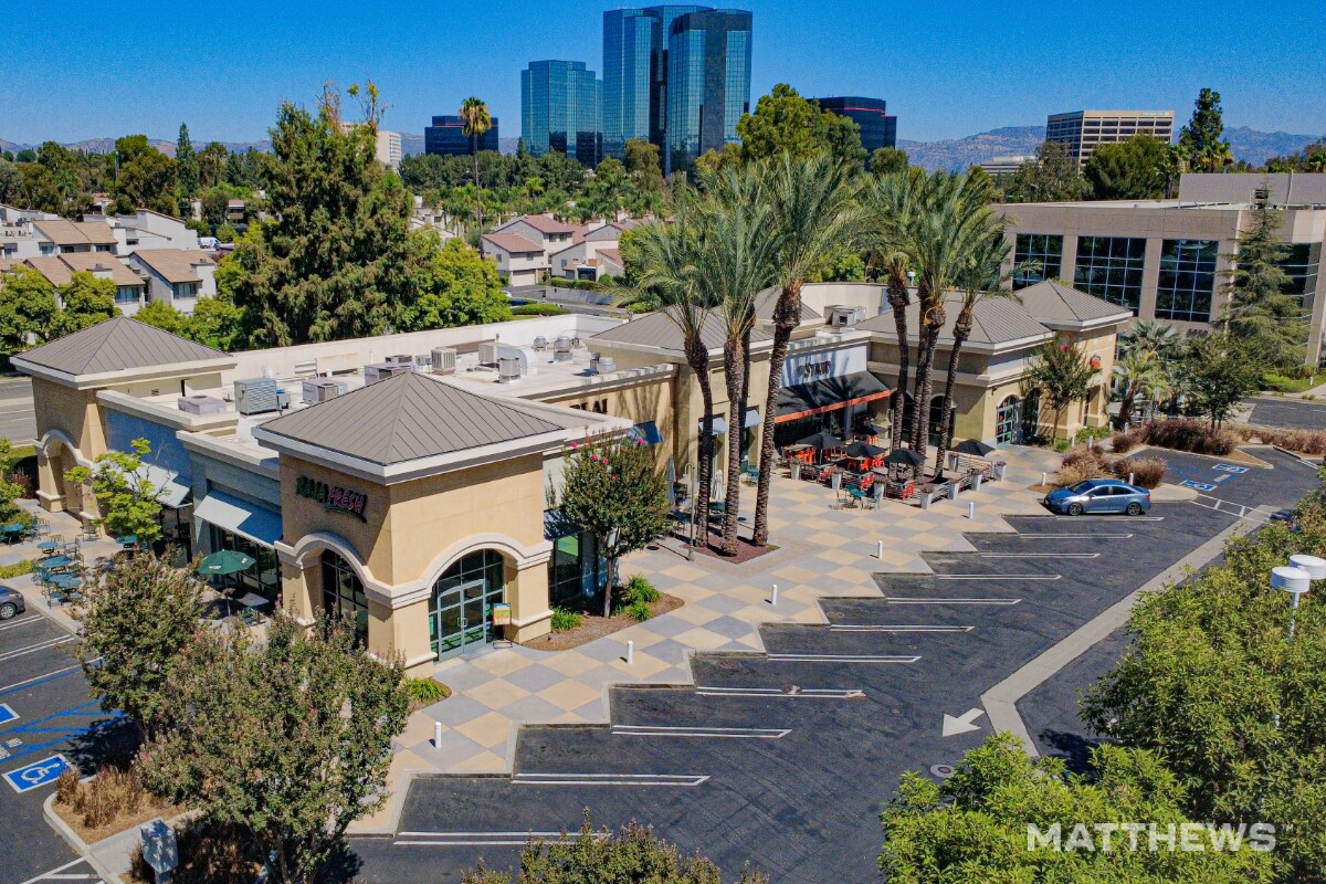 5780 Canoga Ave, Woodland Hills, CA for Rent