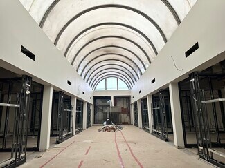 Edmonton, AB Retail - 10567 109 St NW