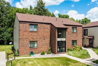 Brownstown, MI Apartments - 19400 S Glen Blvd