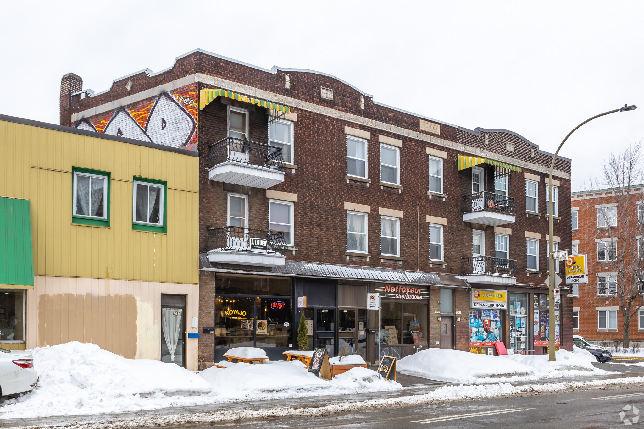 6951 Rue Sherbrooke O, Montréal, QC for Sale